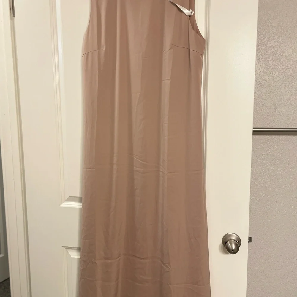 Open Abaya with Sleeveless Maxi Dress & Skirt Set - Picture 3 of 5